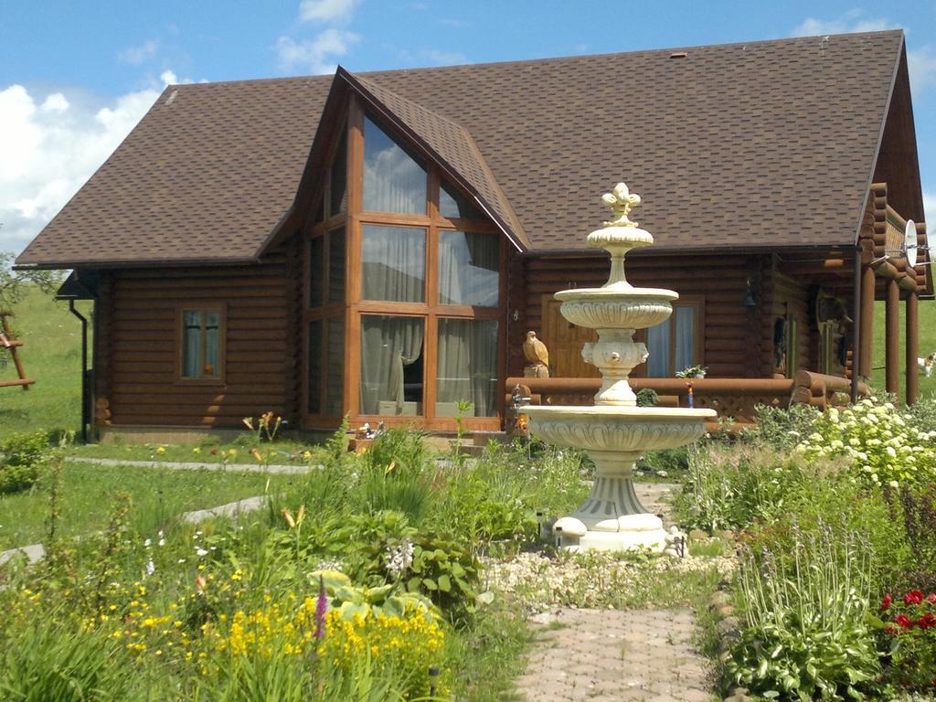 Pumpuri Villa Svente Luaran gambar