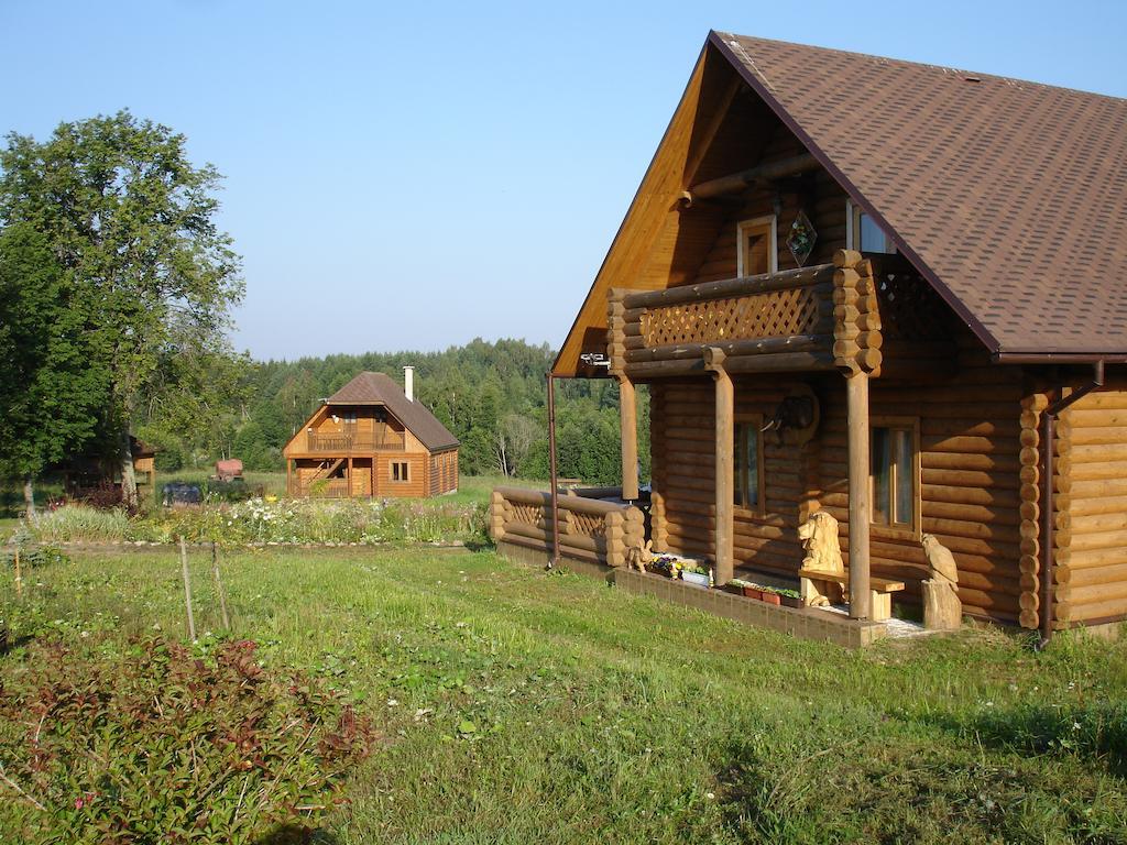 Pumpuri Villa Svente Luaran gambar